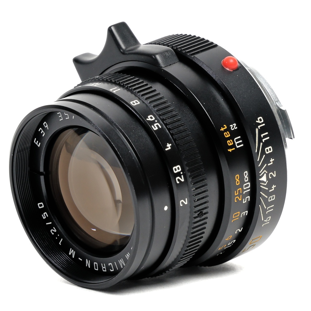 Leica 50mm f/2 Summicron-M V4 - Grade 9