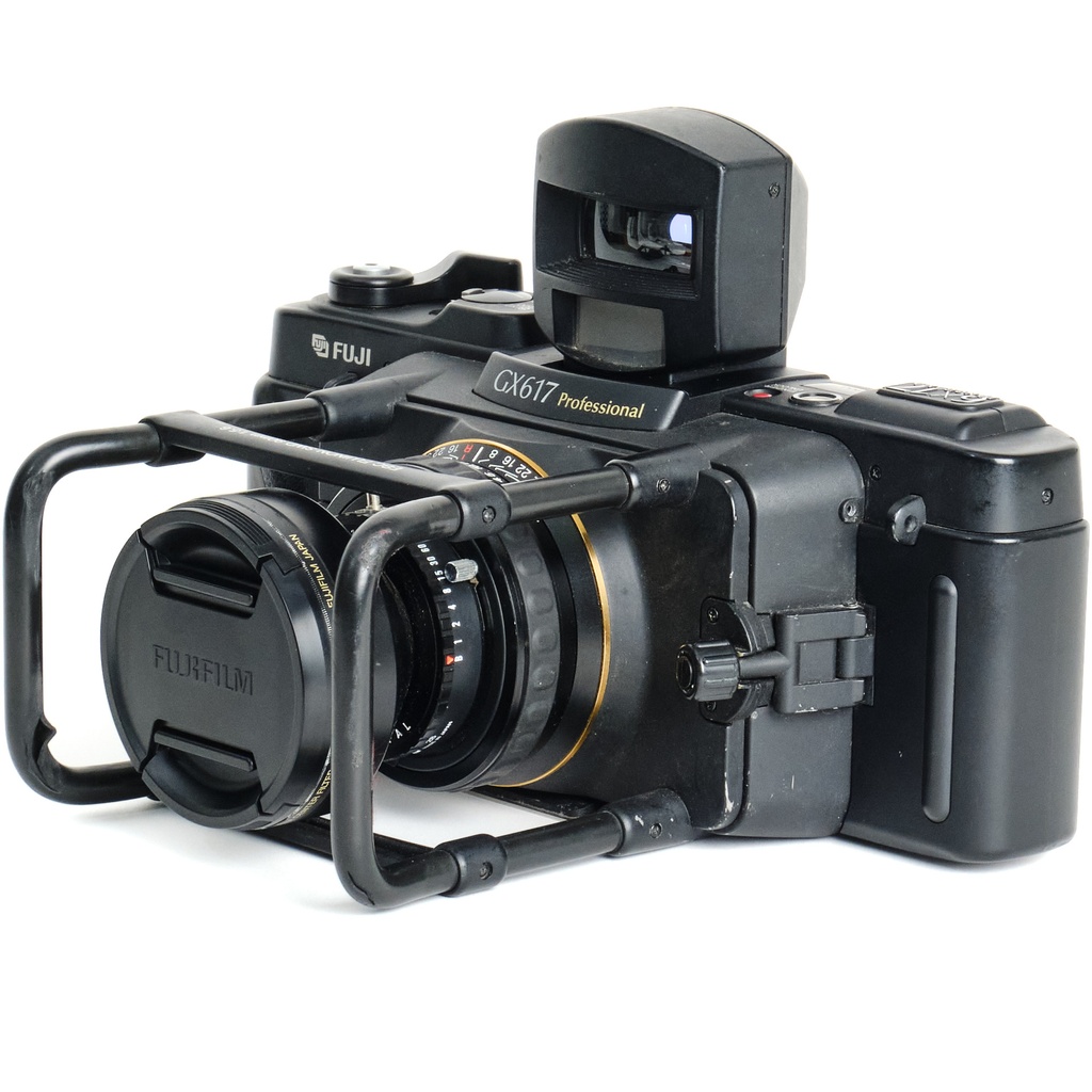 Fujifilm GX617 Body w/- SWD 90mm f/5.6 + Centre Filter/Viewfinder Grade 8