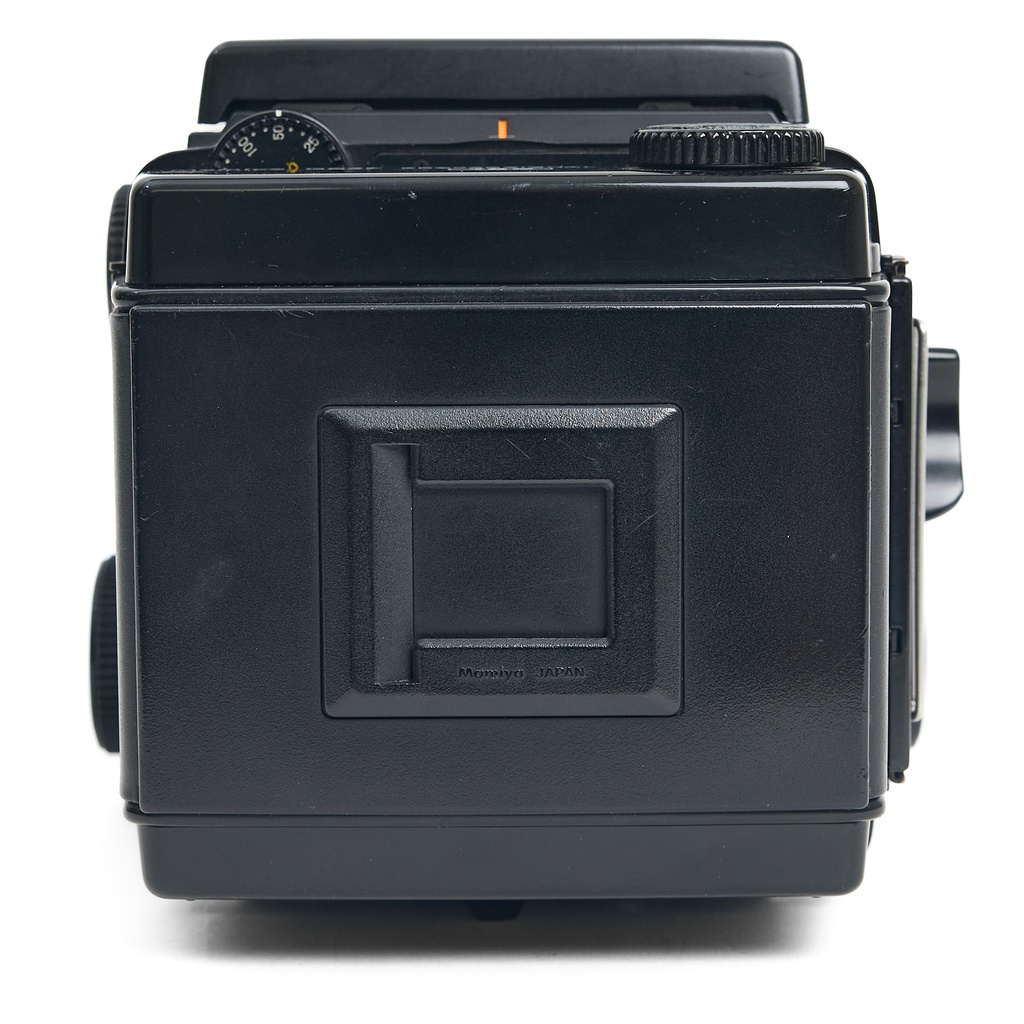 Mamiya RZ67 + 110mm f/2.8 + 180mm + 250mm f/4.5, w/- 2 Film + Backs Waist Level Finder & AE Prism Finder- Grade 8