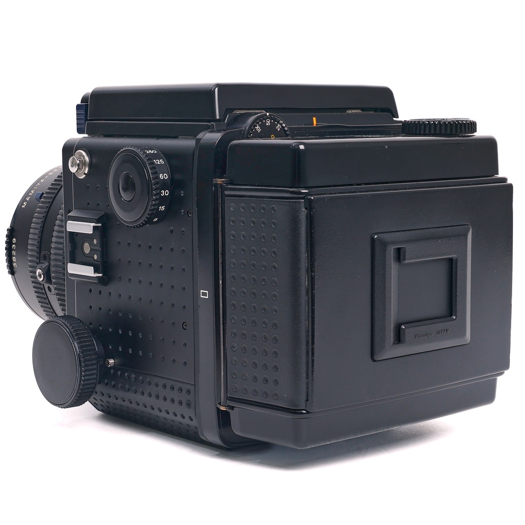 Mamiya RZ67 + 110mm f/2.8 + 180mm + 250mm f/4.5, w/- 2 Film + Backs Waist Level Finder & AE Prism Finder- Grade 8