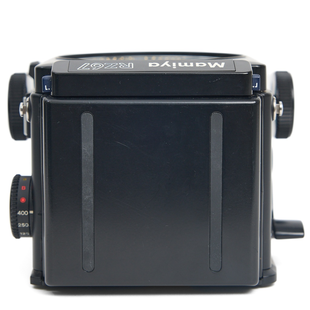 Mamiya RZ67 + 110mm f/2.8 + 180mm + 250mm f/4.5, w/- 2 Film + Backs Waist Level Finder & AE Prism Finder- Grade 8