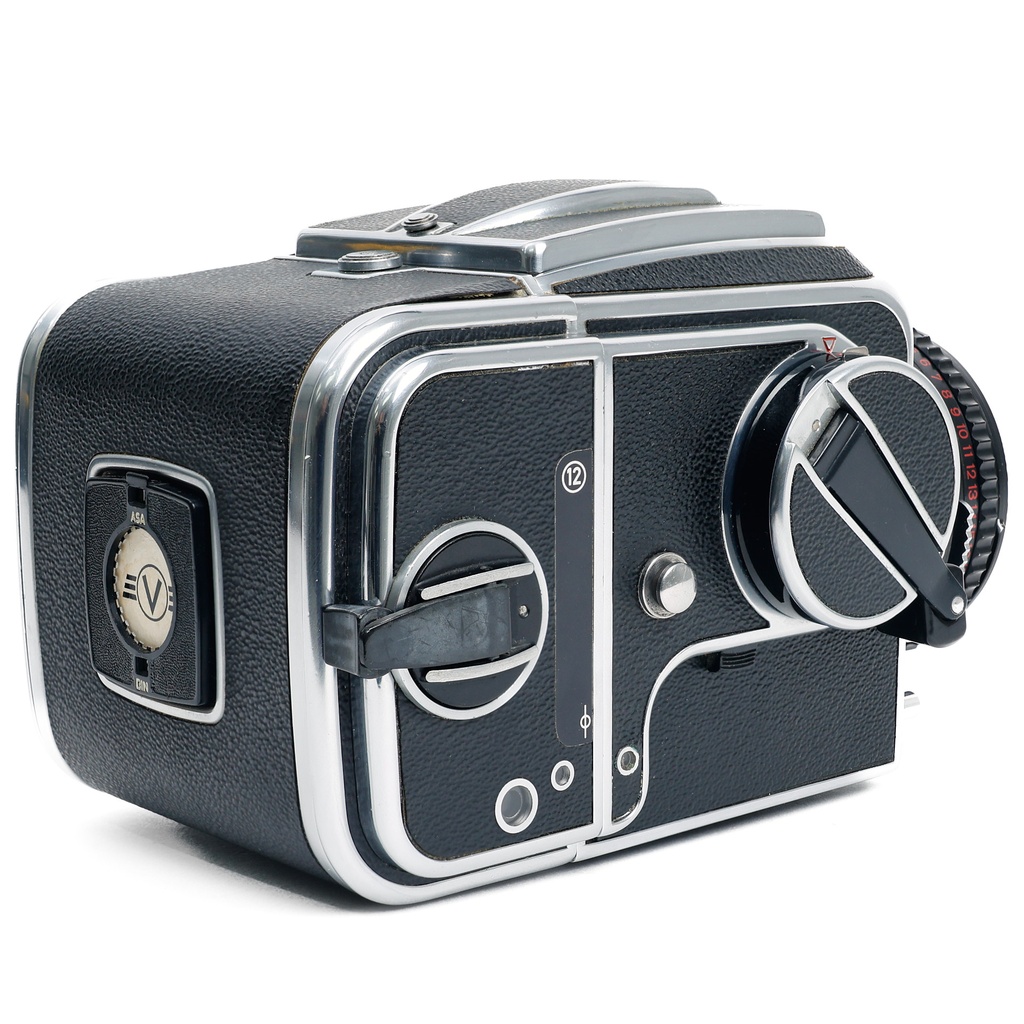 Hasselblad 500C/M Body w/- 80mm f/2.8 Planar - Grade 9