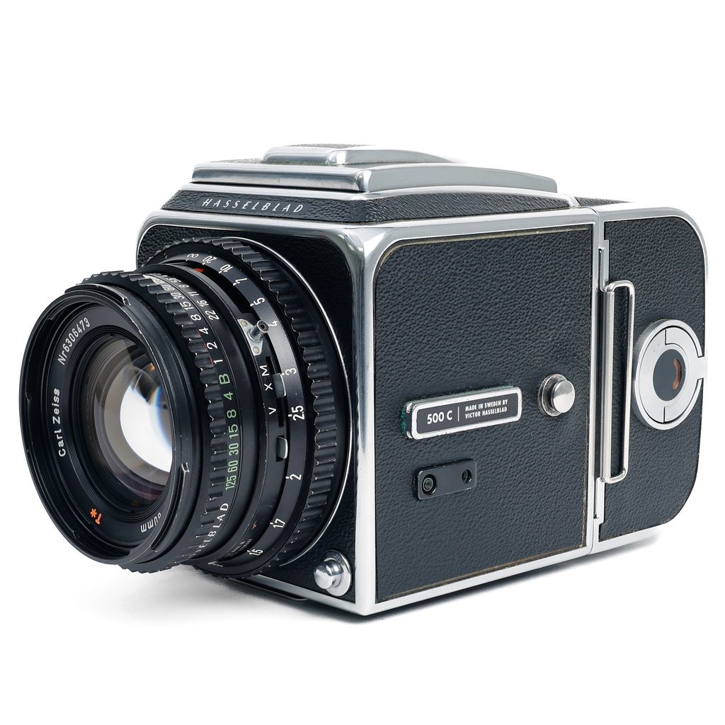 Hasselblad 500C/M Body w/- 80mm f/2.8 Planar - Grade 9