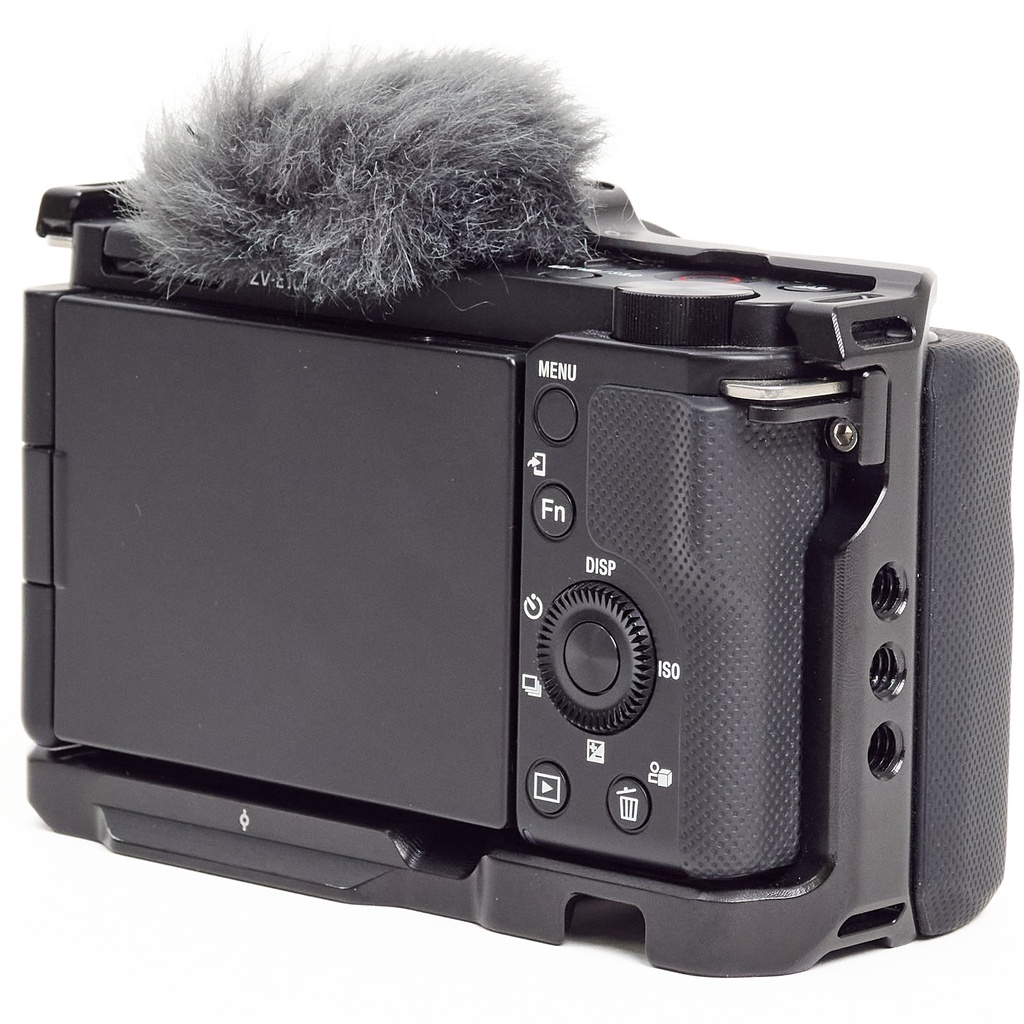 Sony ZV-E10 Vlog Camera Black - Grade 9