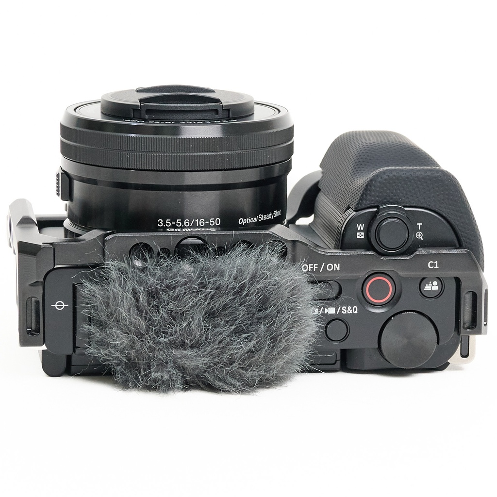 Sony ZV-E10 Vlog Camera Black - Grade 9