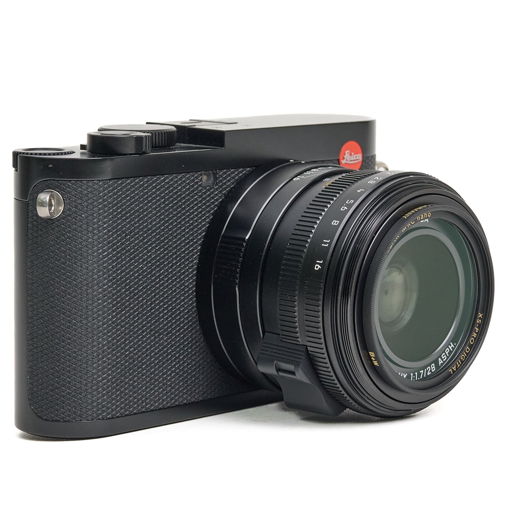 Leica Q2 - Grade 9 
