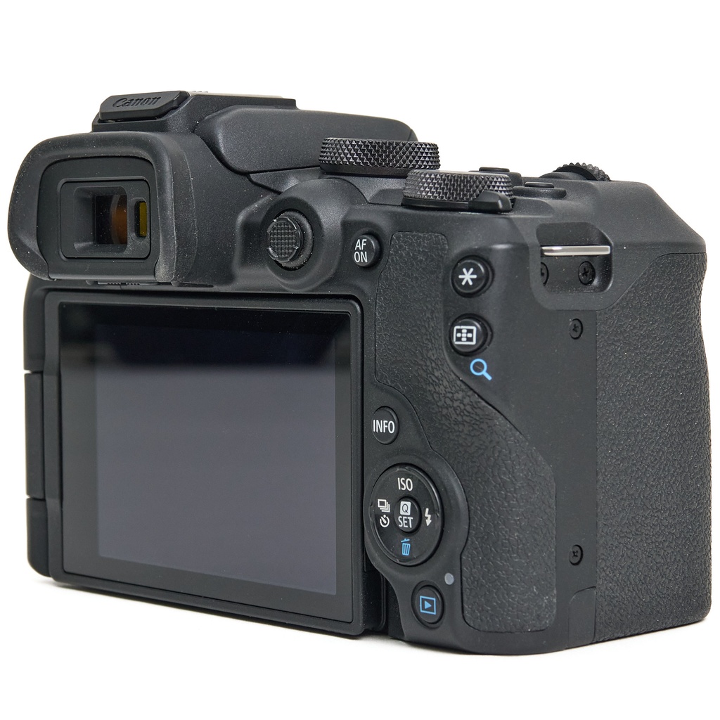 Canon EOS R10 + RF 18-45mm f/4.5-6.3 IS STM Lens Kit - Grade 9