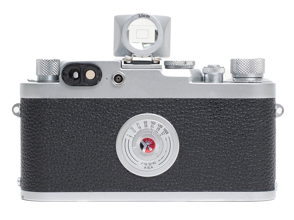 Leica IIIg + Summaron f= 3.5 cm 1:3.5 Grade 9