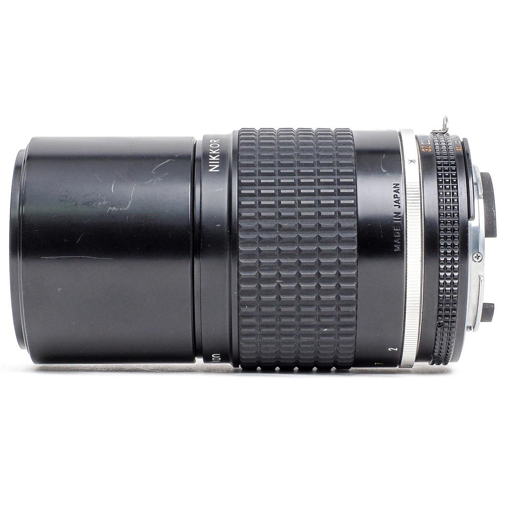 Nikon AI-s 200mm f/4 - Grade 8  