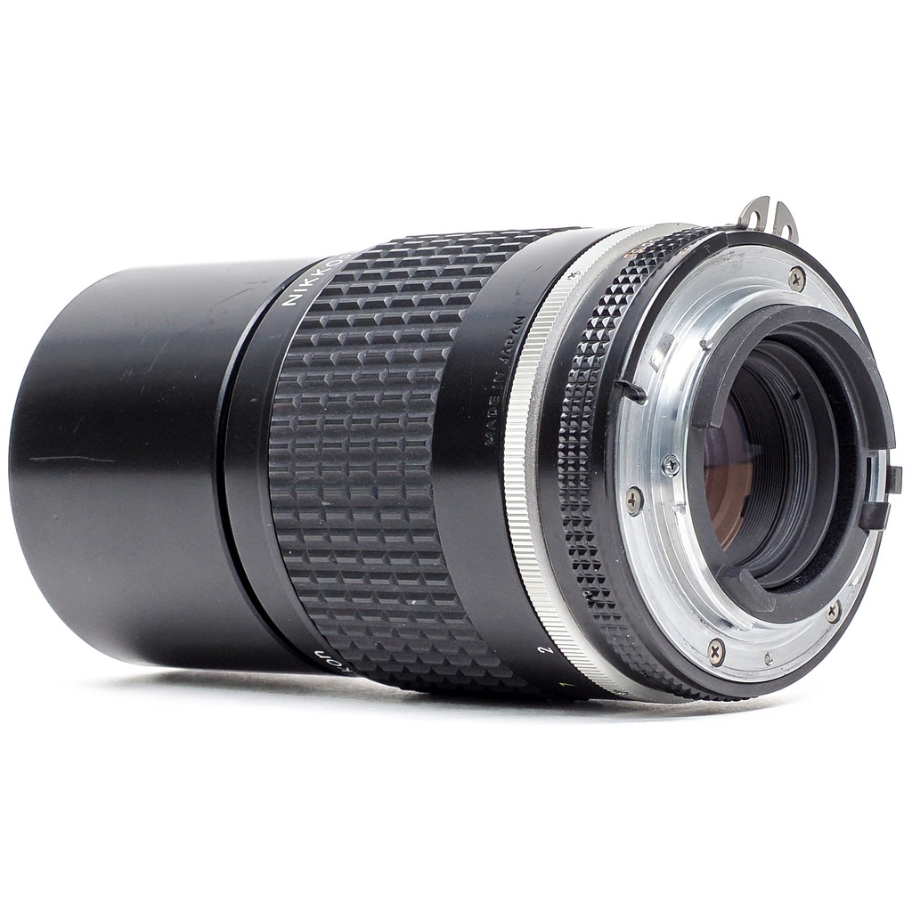 Nikon AI-s 200mm f/4 - Grade 8  