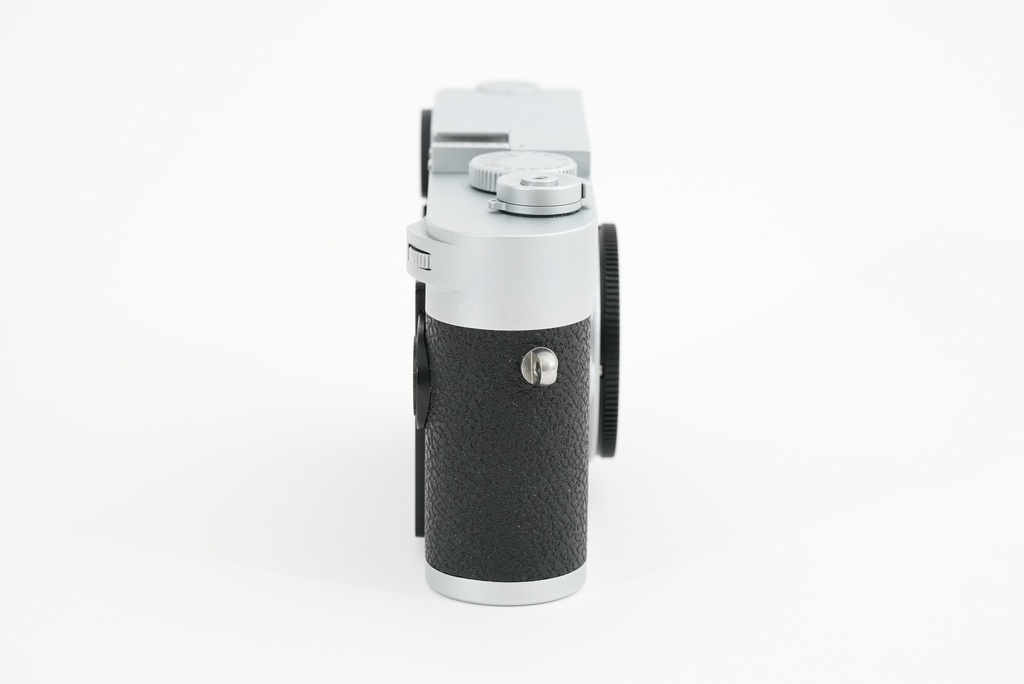 Leica M10-R Silver - Grade 8+