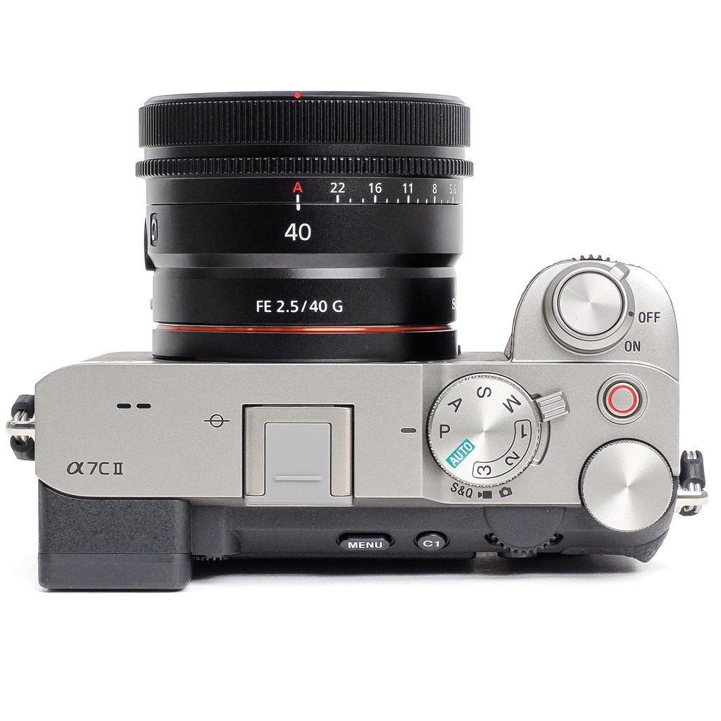 Sony A7C II Silver + 40mm f/2.5 G FE Lens