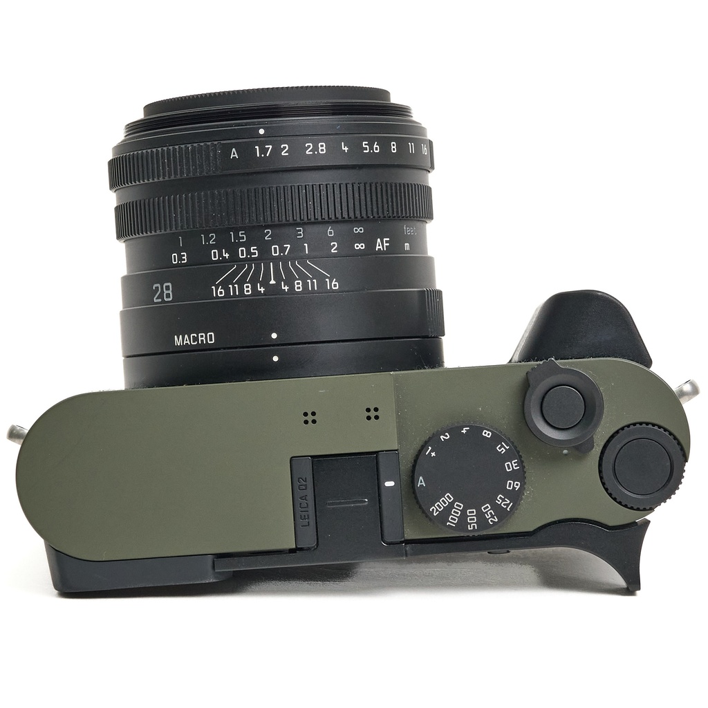 Leica Q2 Reporter Grade 9