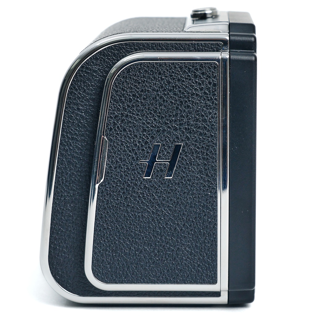 Hasselblad 907X & CFV 100C Medium Format Camera - Grade 9