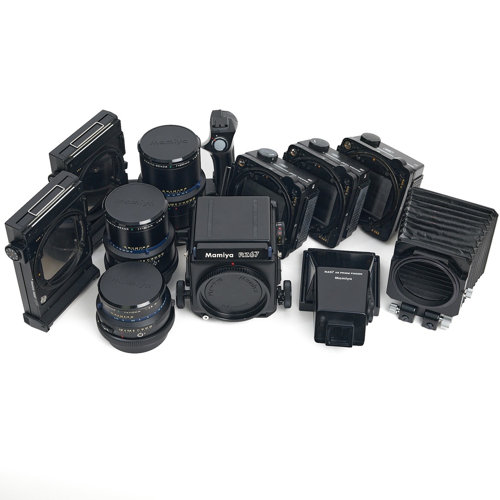 Mamiya RZ67 + 110mm f/2.8 + 180mm + 250mm f/4.5, w/- 2 x Film Backs + Waist Level Finder & AE Prism Finder - Grade 8