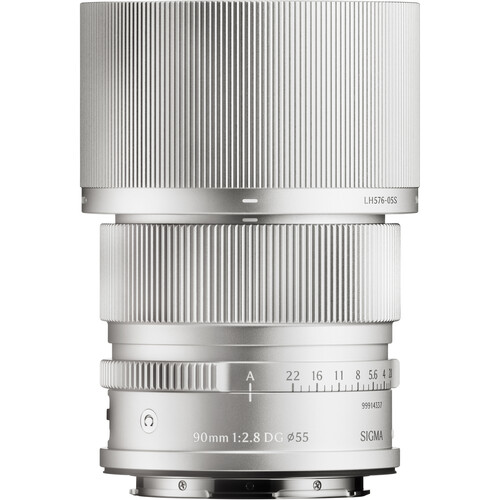 Sigma 90mm f/2.8 DG Contemporary I Series Lens: Leica L - Silver