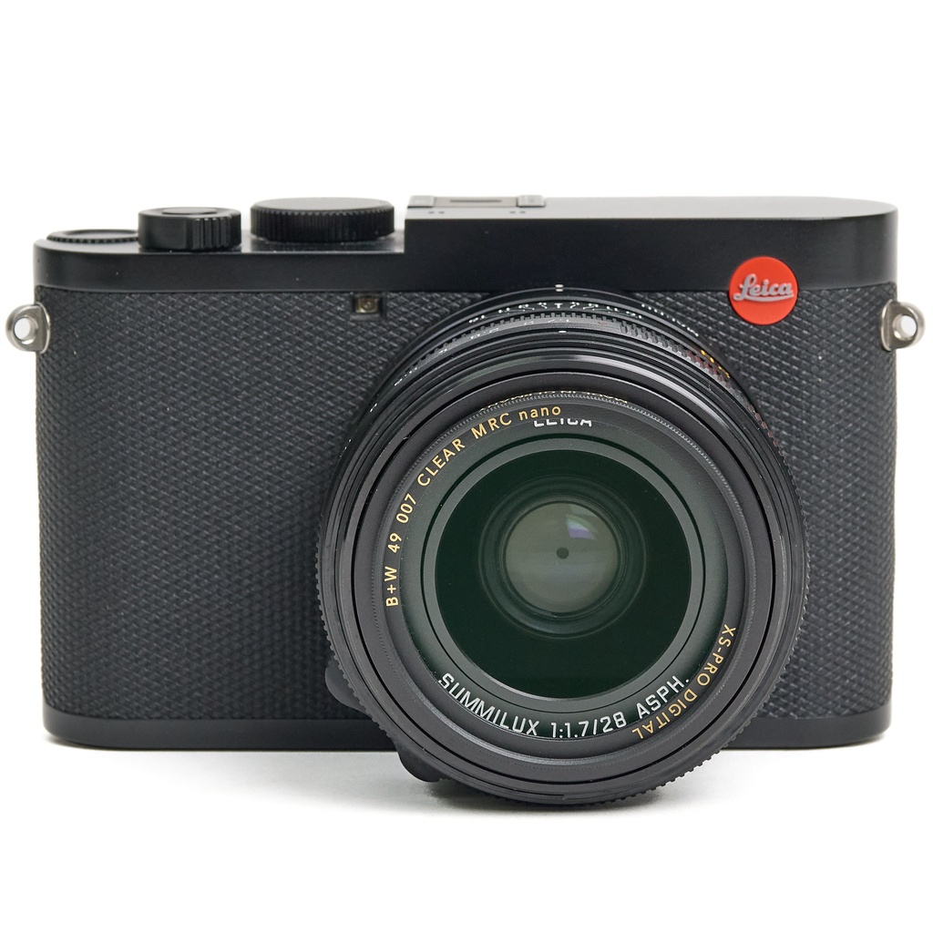 Leica Q2 - Grade 9 