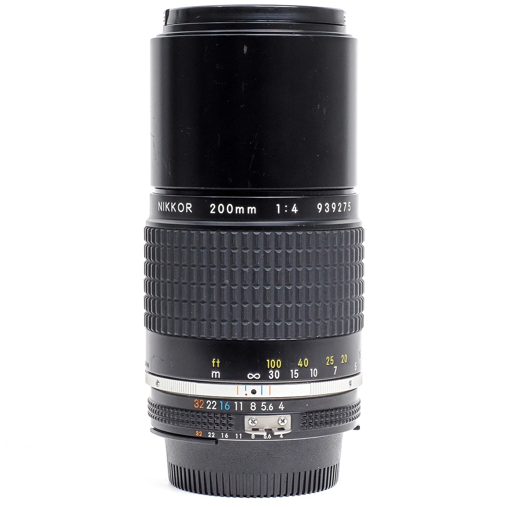 Nikon AI-s 200mm f/4 - Grade 8  