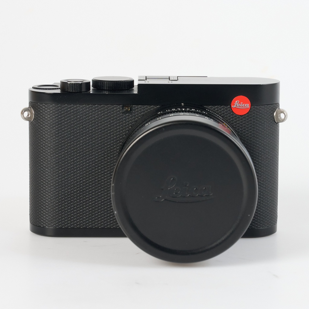 Leica Q2 - Grade 8