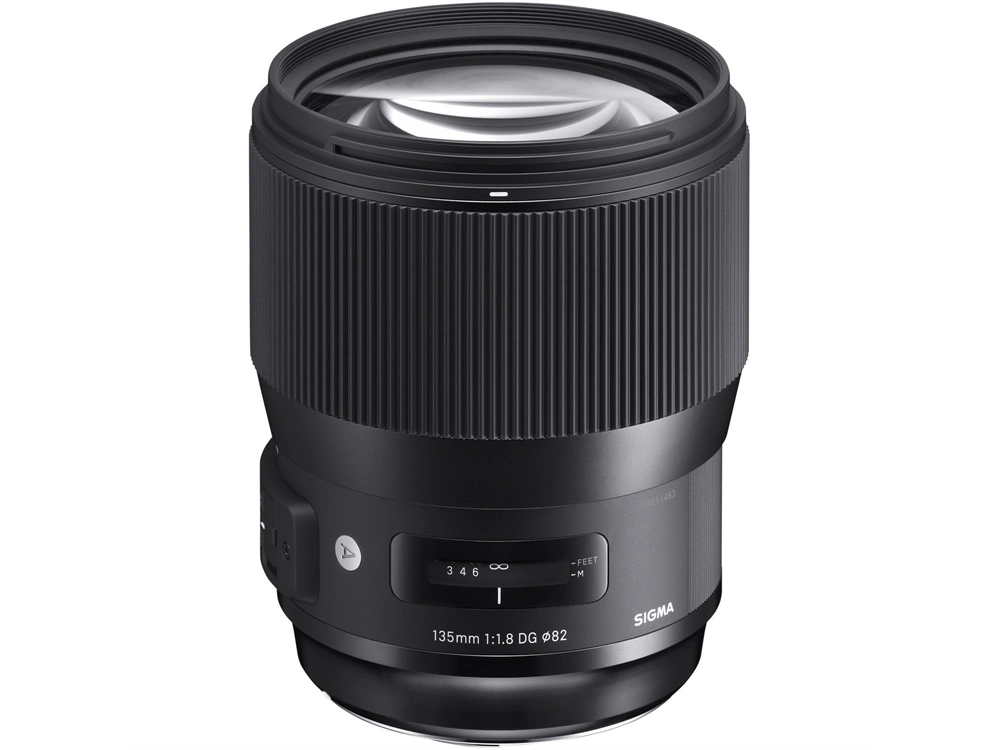 Sigma 135mm f/1.8 DG HSM 'Art' Lens Canon EF - Grade 8 