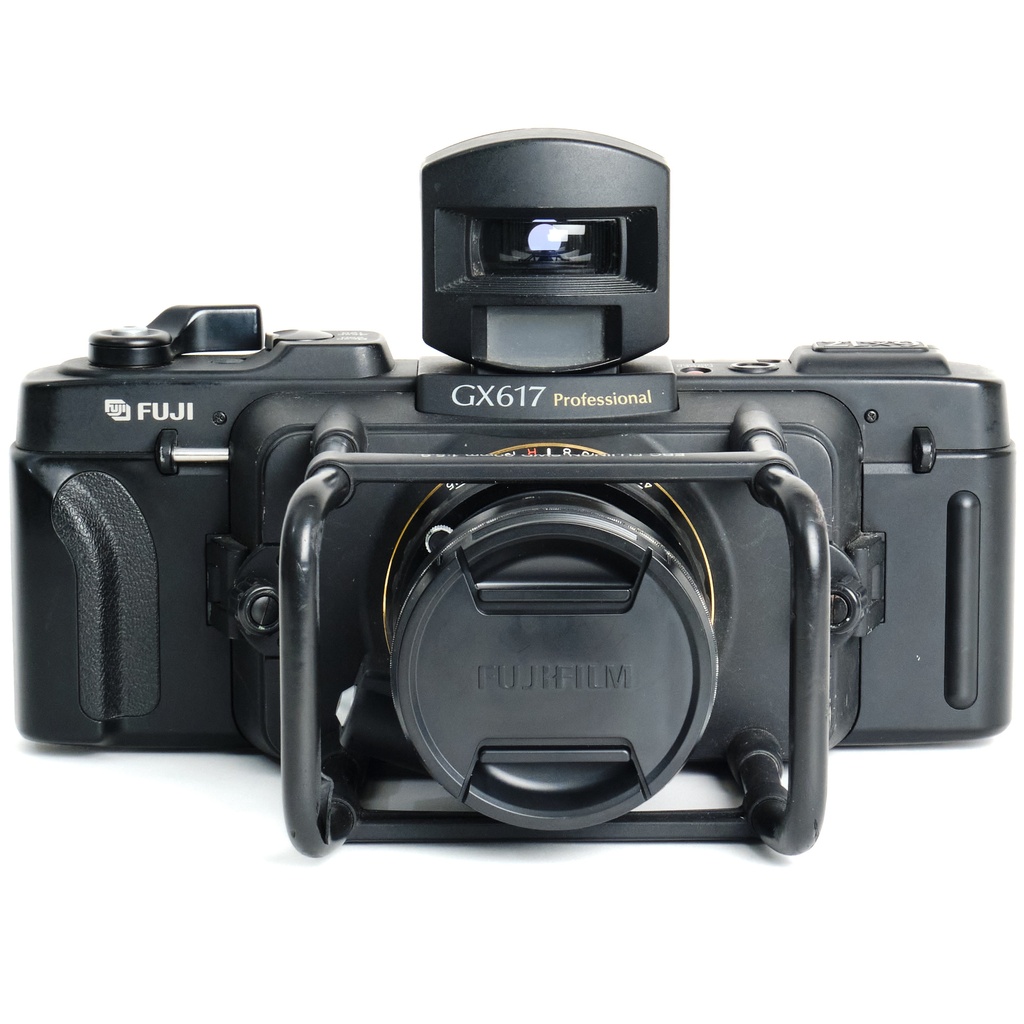 Fujifilm GX617 Body w/- SWD 105mm f/8 + Centre Filter/Viewfinder Grade 9