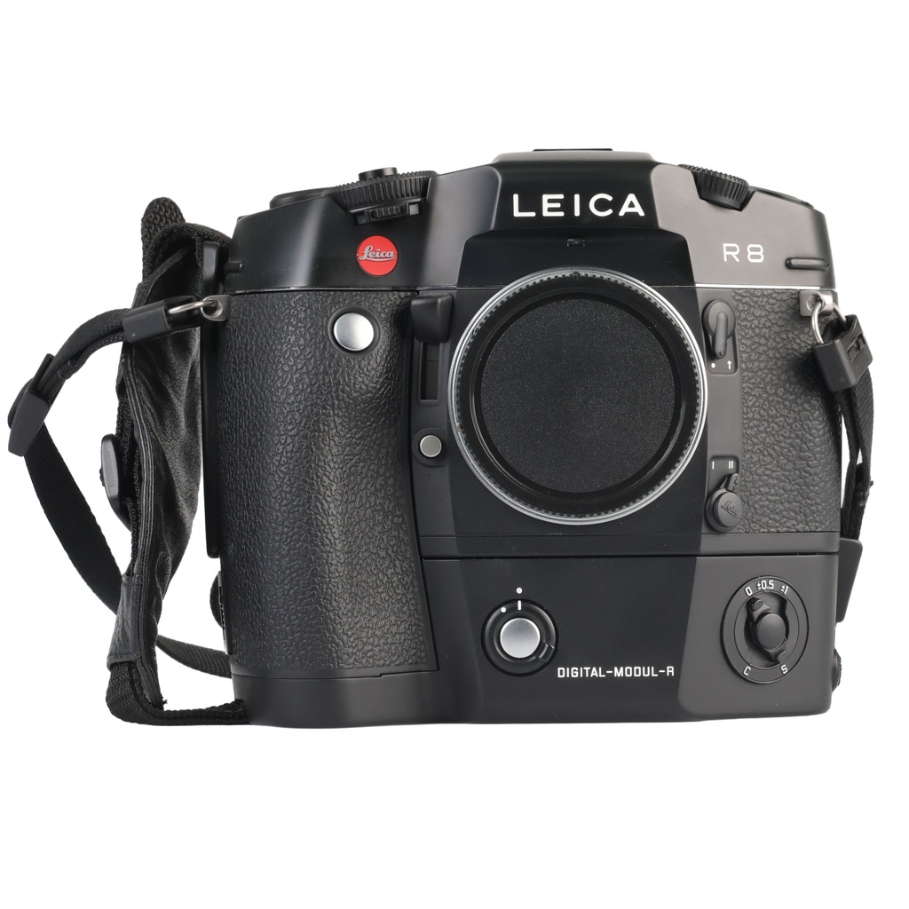 Leica R8 Black w/- Digital Modul-R - Grade 8