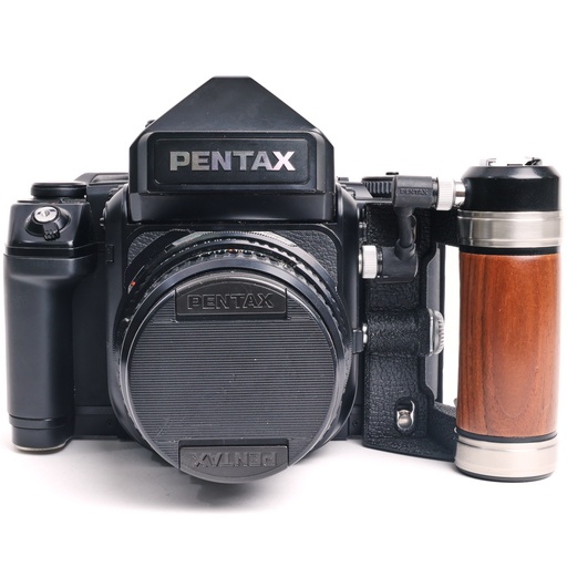 [SHPEN67IIK-9] Pentax 67 II body w/- wooden grip + original strap + 105mm f/2.4 - Grade 9