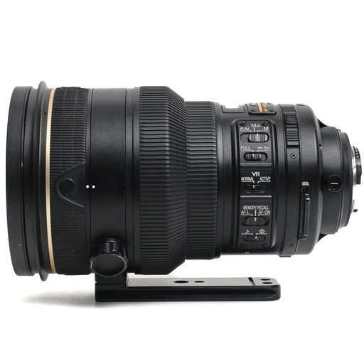 [SHJAA340DA-8] Nikon AF-S 200mm f/2G ED VR II lens - Grade 8