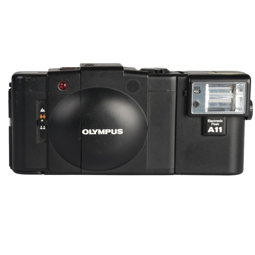 [SHOLYXA2F-8] Olympus XA 2 35mm f/2.8 w/- A11 flash - Grade 8 